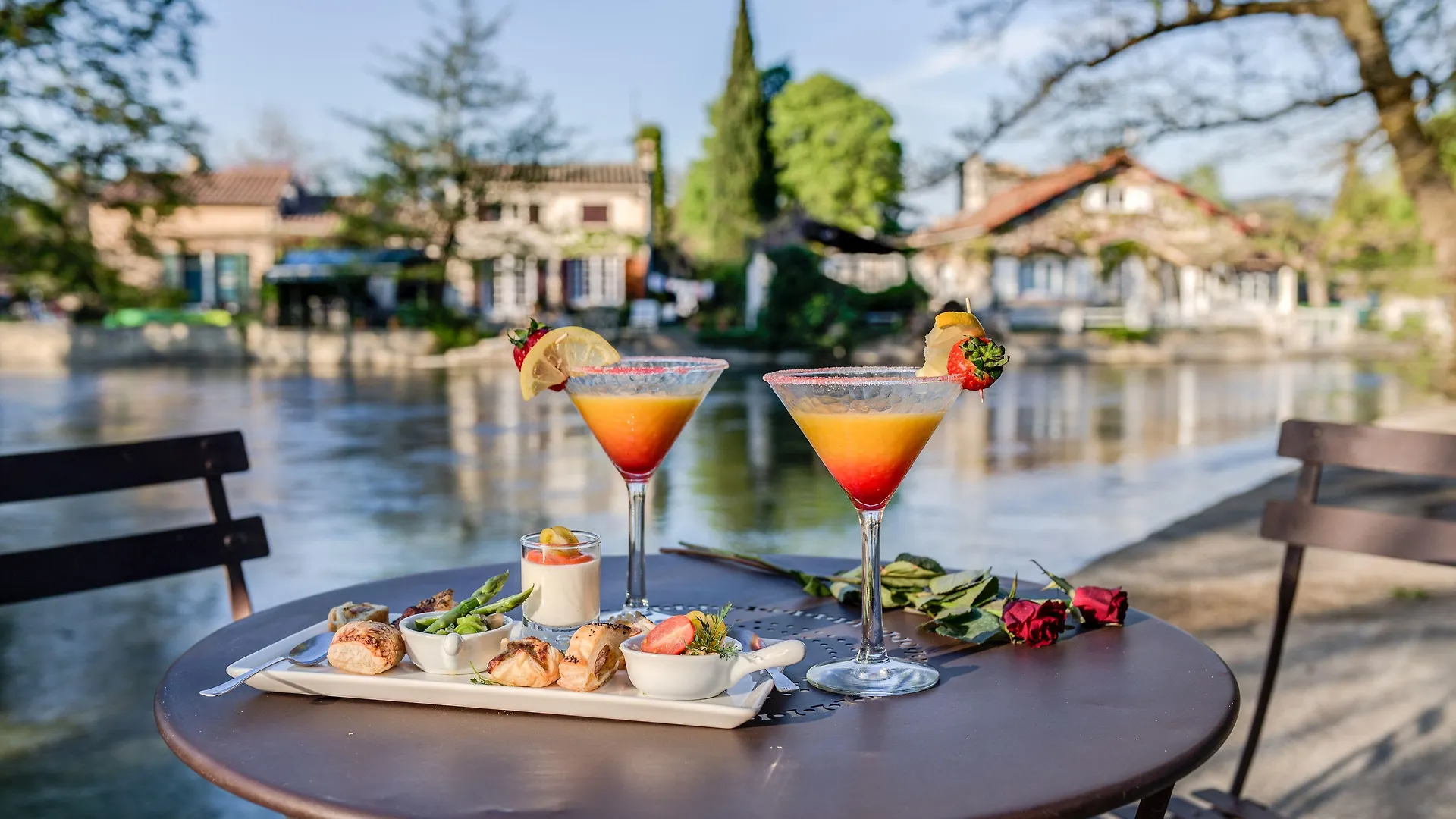 Sowell Hotels Domaine De La Petite Isle LʼIsle-sur-la-Sorgue