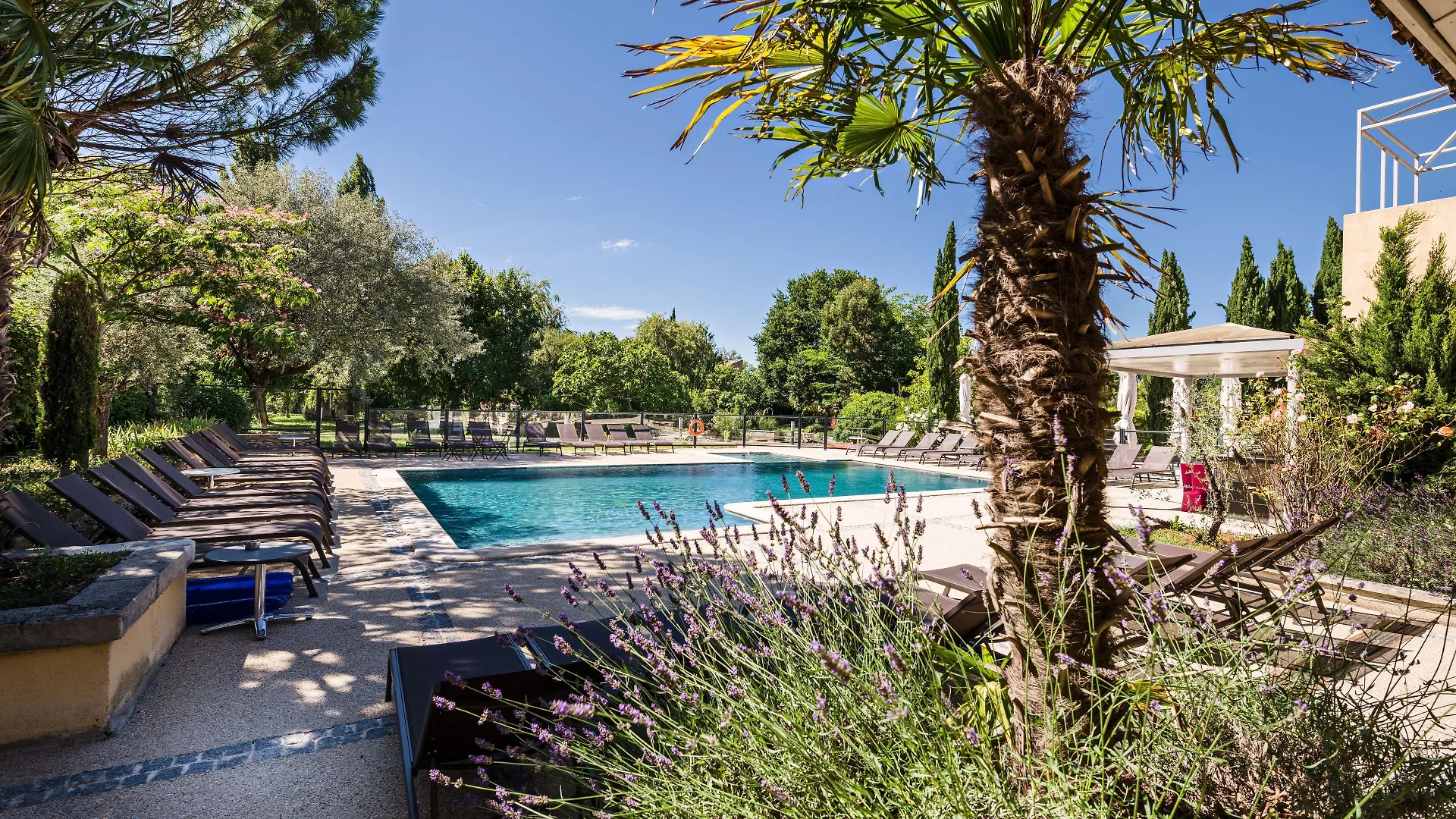Hotel Domaine de la Petite Isle - Luberon à LʼIsle-sur-la-Sorgue