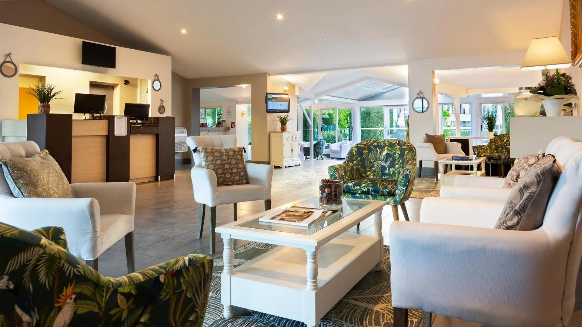 Sowell Hotels Domaine De La Petite Isle L'Isle-sur-la-Sorgue