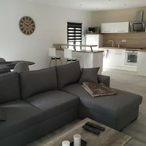 Appartement L'islois, LʼIsle-sur-la-Sorgue