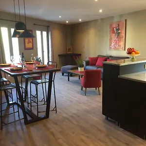 Appartement Au Fil De L'eau, LʼIsle-sur-la-Sorgue